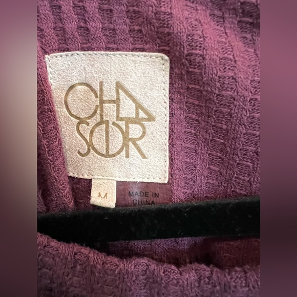 Chasor long sleeve top burgundy size medium - Picture 4 of 4